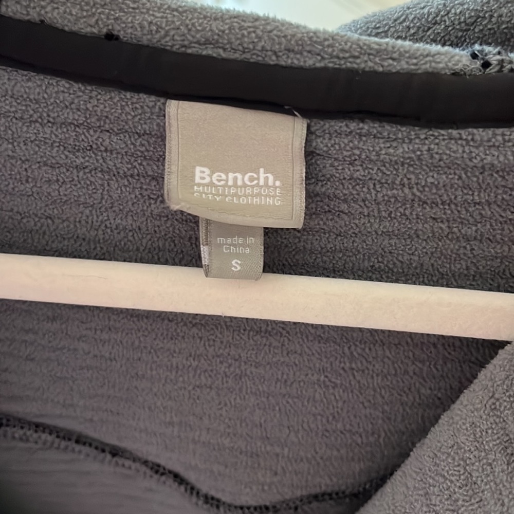 Bench Athletic Jacket. Size Small. Black - image 4